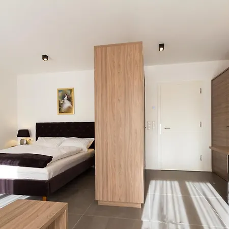 Apartment Sissi & Franz Merano