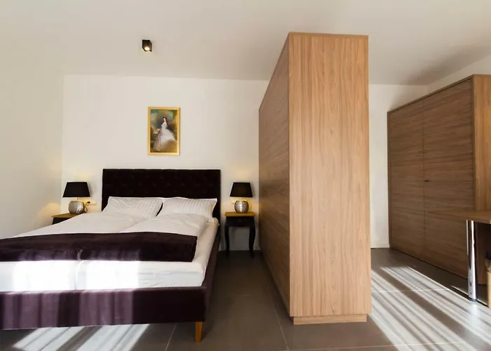 Sissi & Franz 梅拉诺